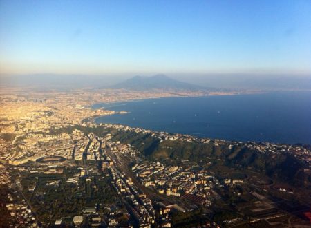 Oggi, con me, in giro a Napoli. Pronti?…via! Oggi, con me, in giro a Napoli. Pronti?…via!